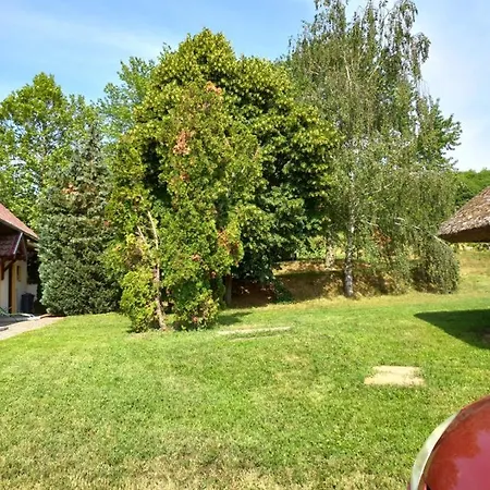 Helena Apartmán *